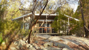 31 The Rocks